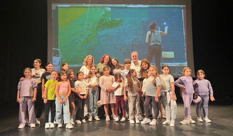 “Grietas de colores”: cuando el arte abre caminos donde antes solo había muros