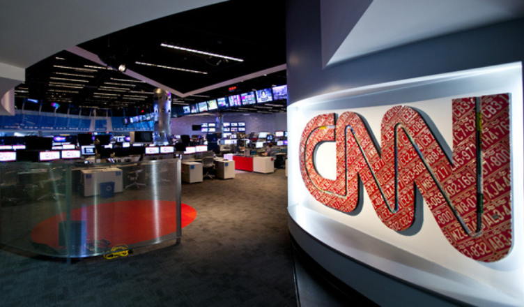 La Universidad Loyola y CNN lanzan nuevo máster conjunto en Periodismo